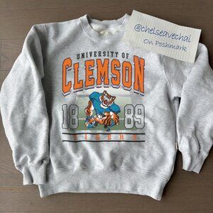 Vintage Clemson University Tigers Sweatshirt, Clemson Tigers Football shirt tee